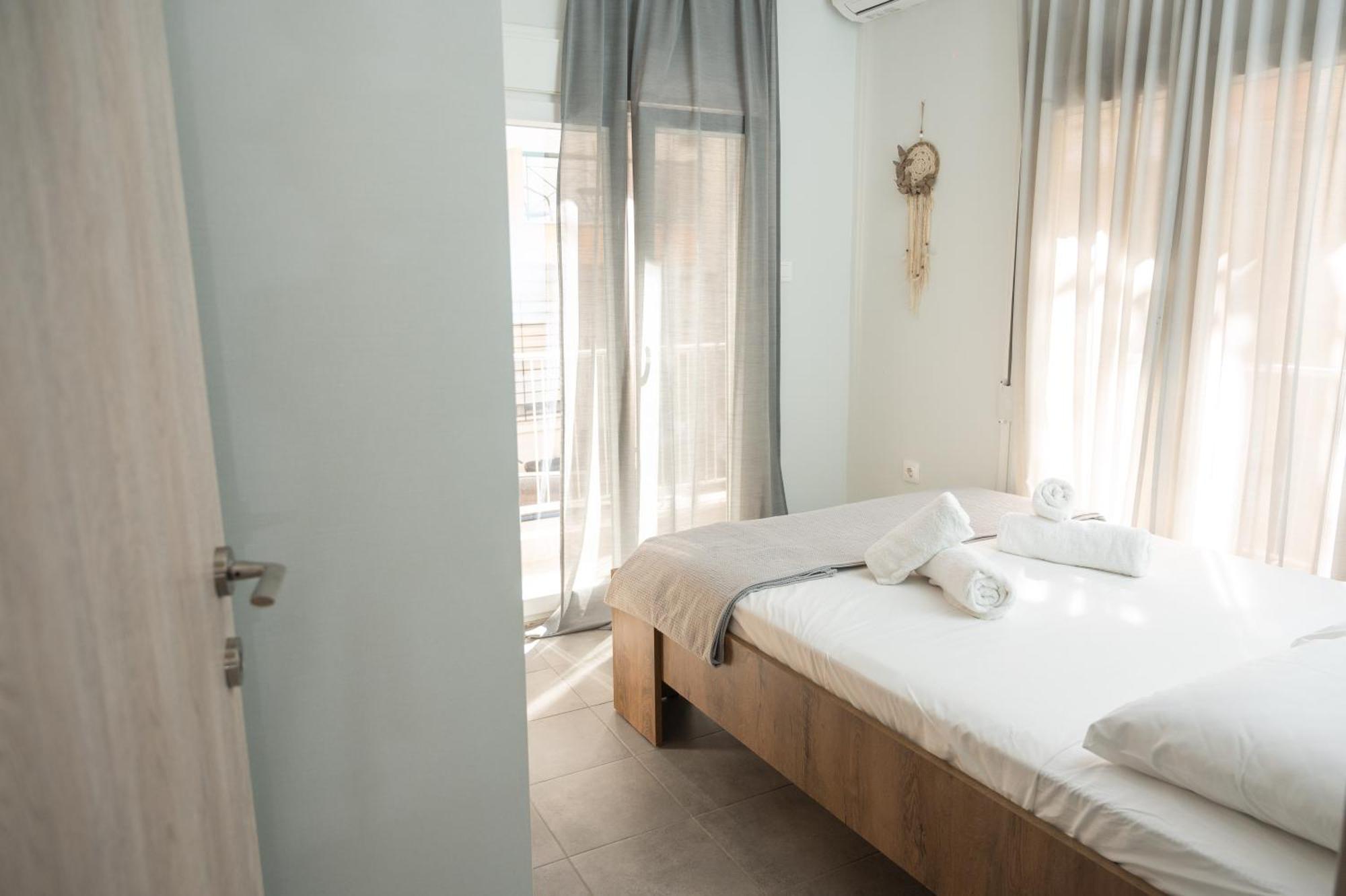 Niso Thessaloniki Hospitality Apartments Bagian luar foto