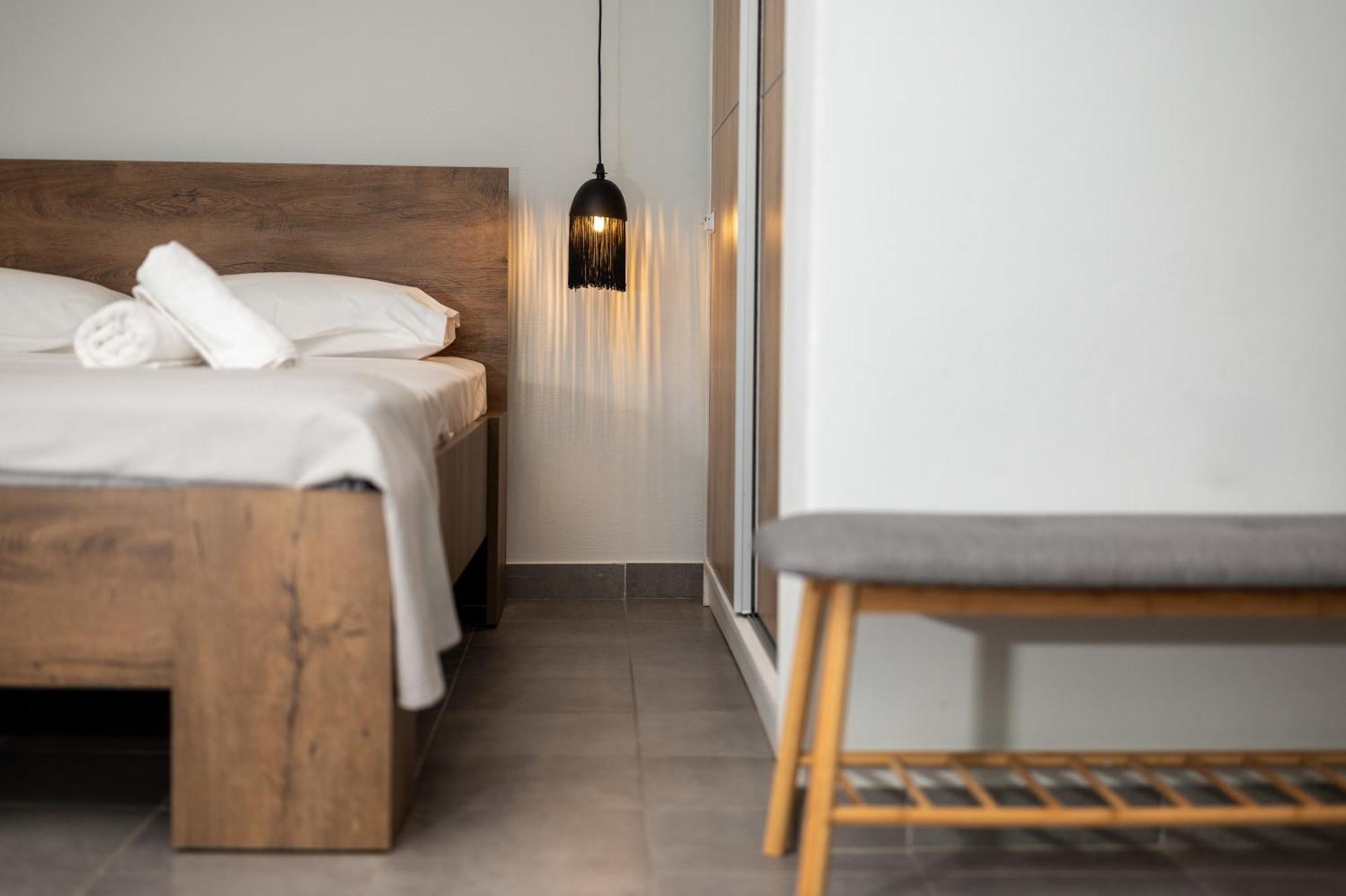 Niso Thessaloniki Hospitality Apartments Bagian luar foto